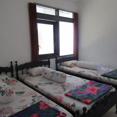 Hotel Pantes Sarangan Buitenkant foto