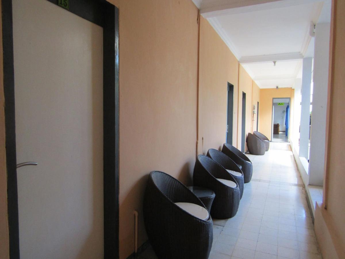 Hotel Pantes Sarangan Buitenkant foto