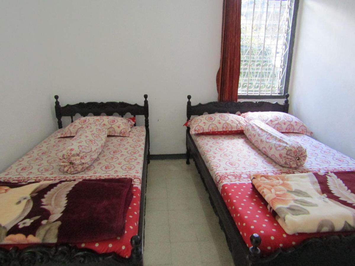 Hotel Pantes Sarangan Buitenkant foto