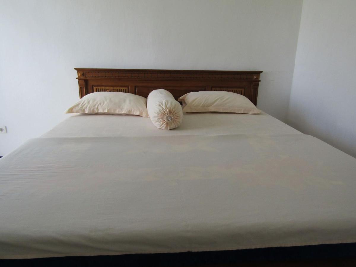 Hotel Pantes Sarangan Buitenkant foto