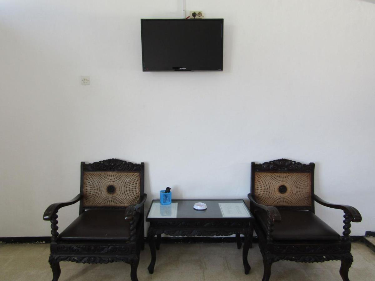 Hotel Pantes Sarangan Buitenkant foto