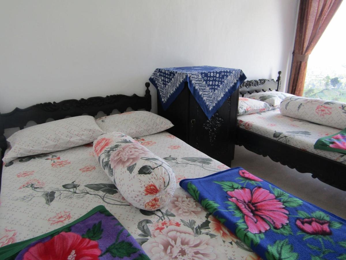 Hotel Pantes Sarangan Buitenkant foto