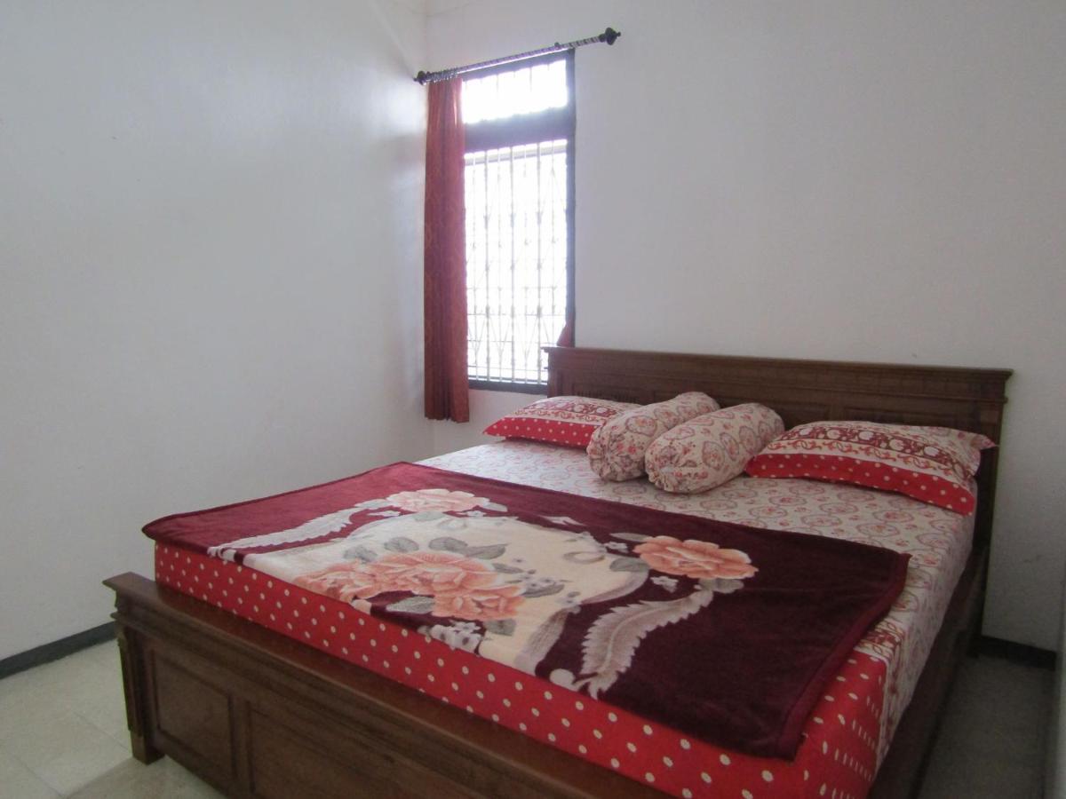 Hotel Pantes Sarangan Buitenkant foto